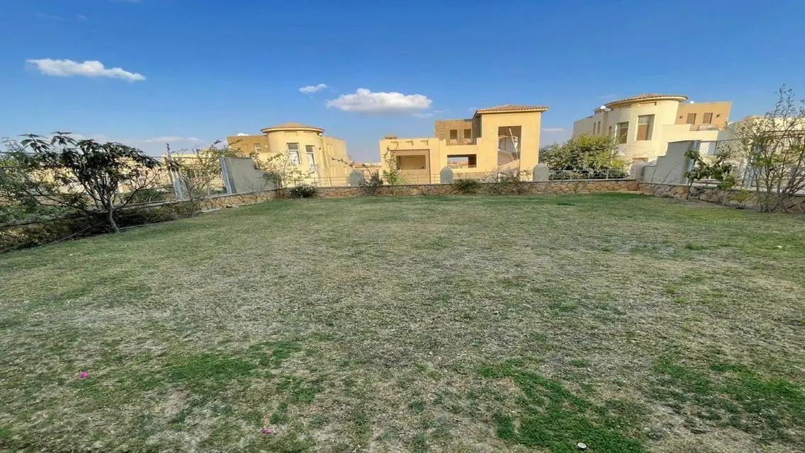 Stunning House for Sale on 450 sqm in Prime Location