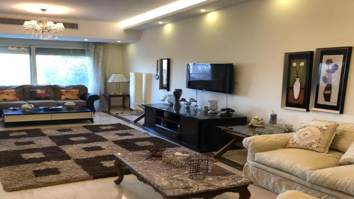 Stunning House for Sale on 450 sqm in Prime Location
