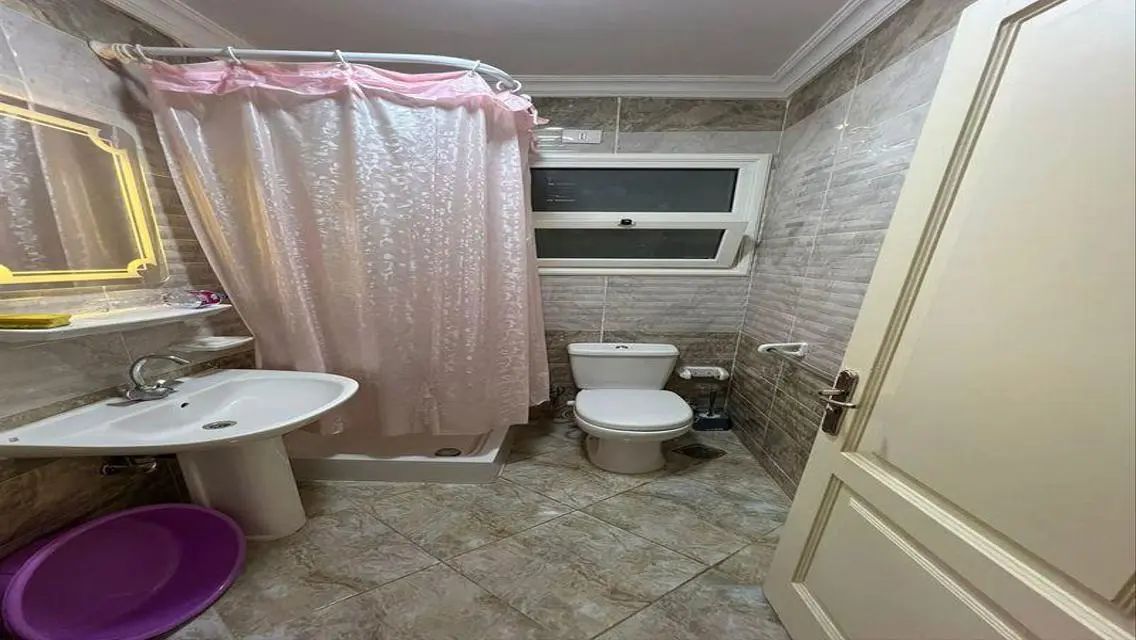 Luxury Office for Rent in Madinaty - B12