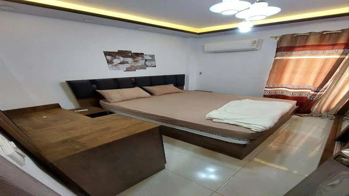 Modern Office in Madinaty - B7