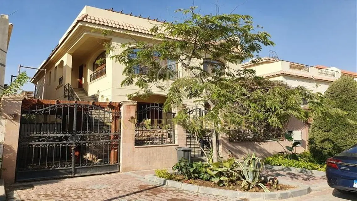 Luxury Apartment with 130 Sqm, Balcony, and Security