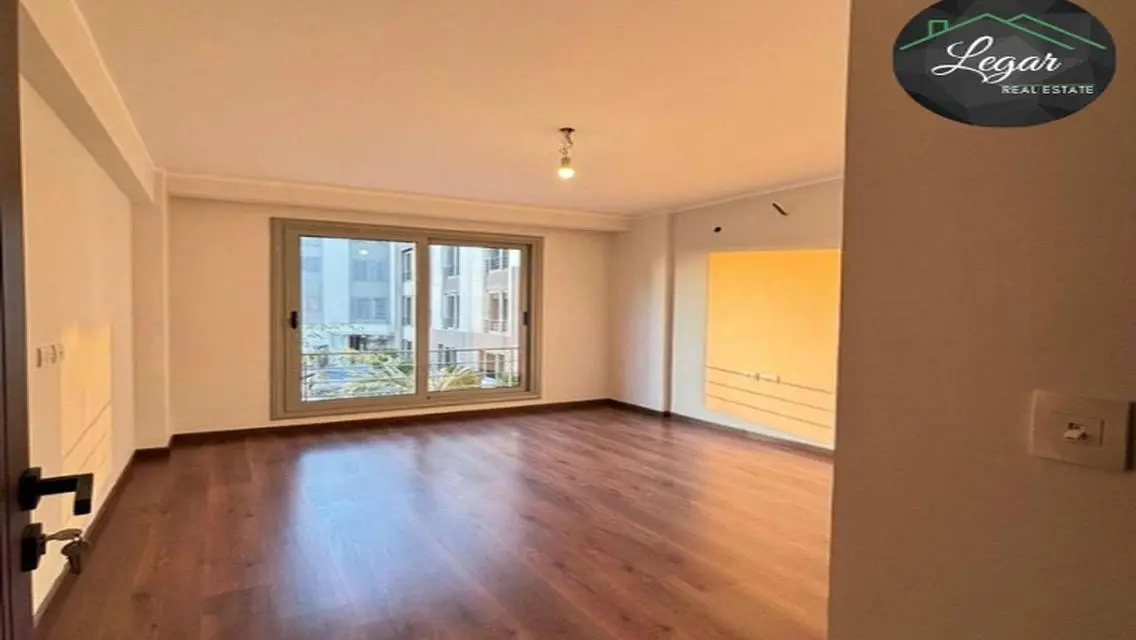 Luxurious Apartment at Palm Parks with Excellent Amenities