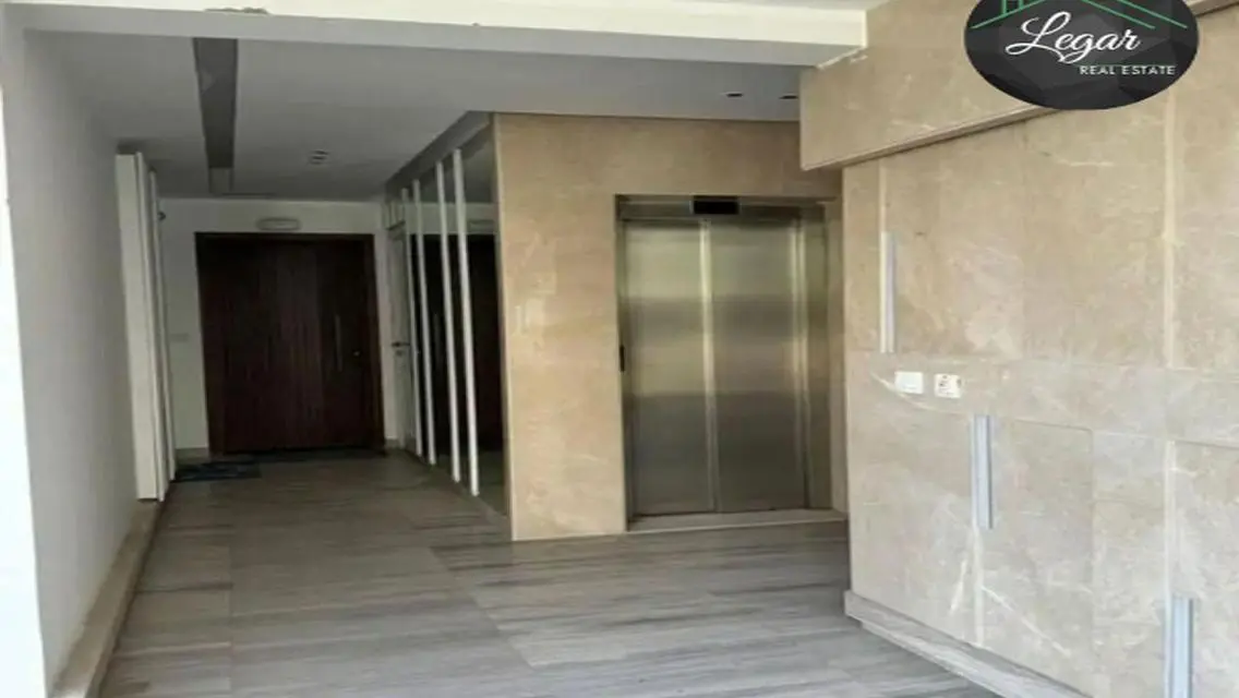 Luxurious Apartment at Palm Parks with Excellent Amenities