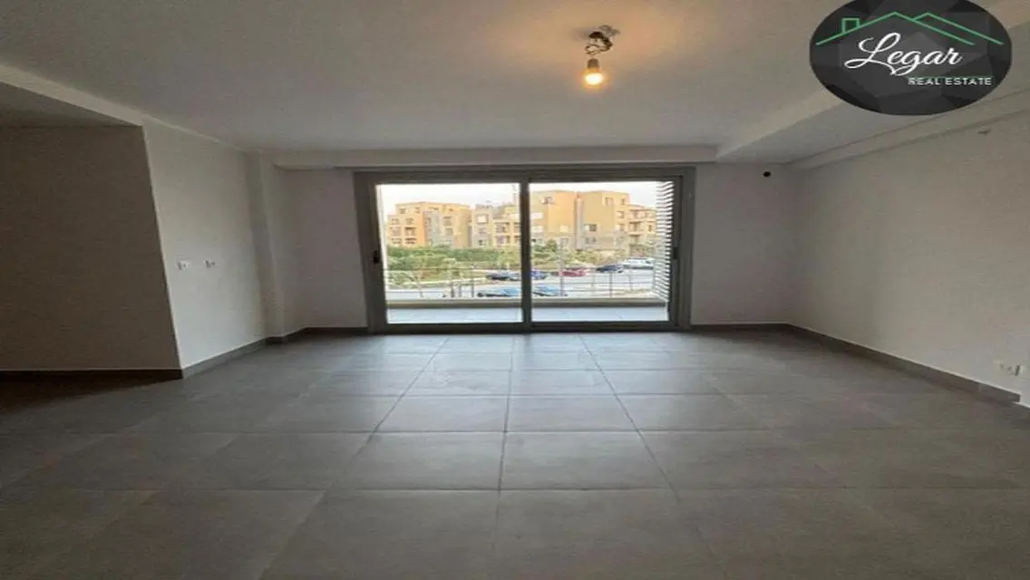 Luxurious Apartment at Palm Parks with Excellent Amenities