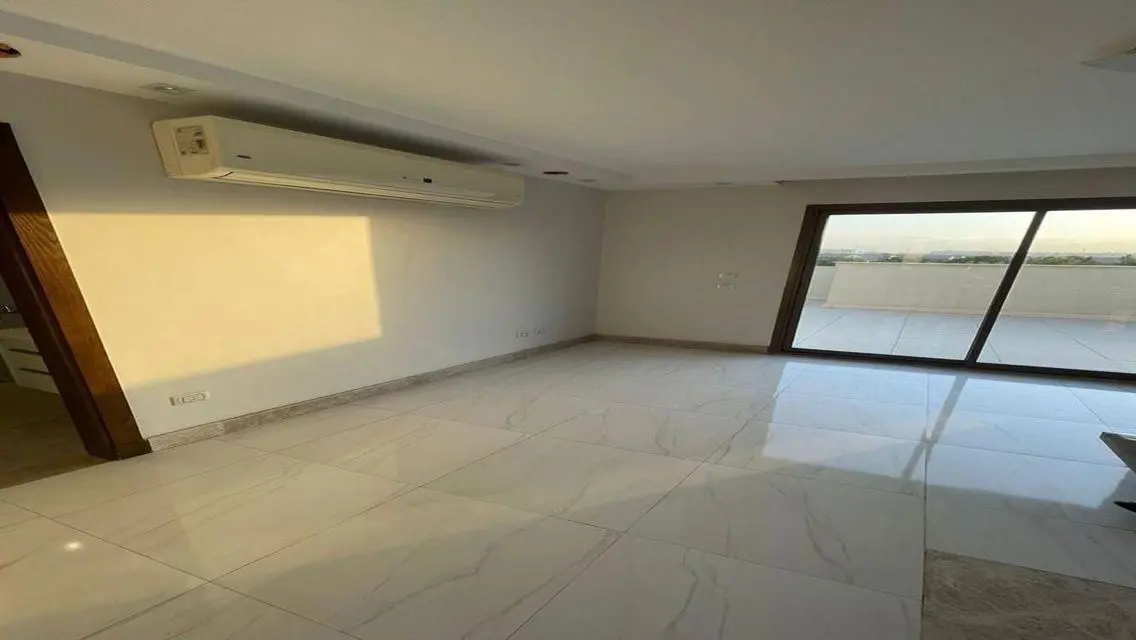 Premium Apartment with Complete Amenities in the City Center