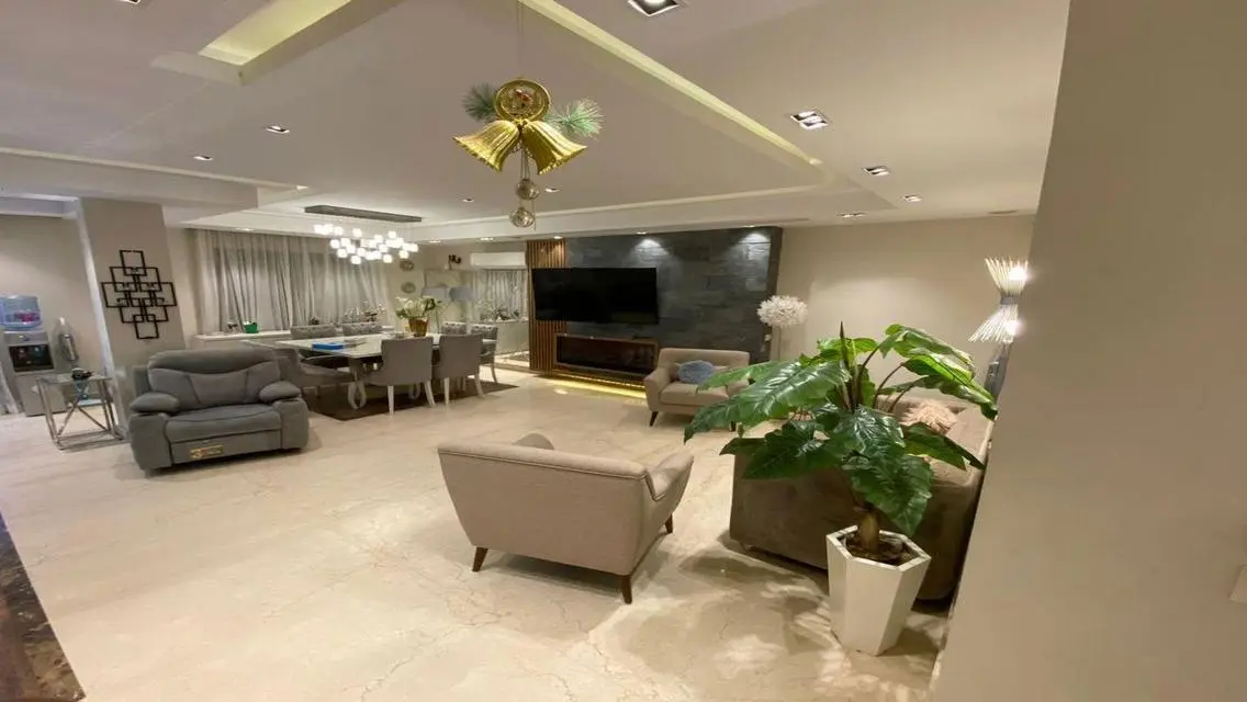 Luxury Villa with Private Pool and Garden