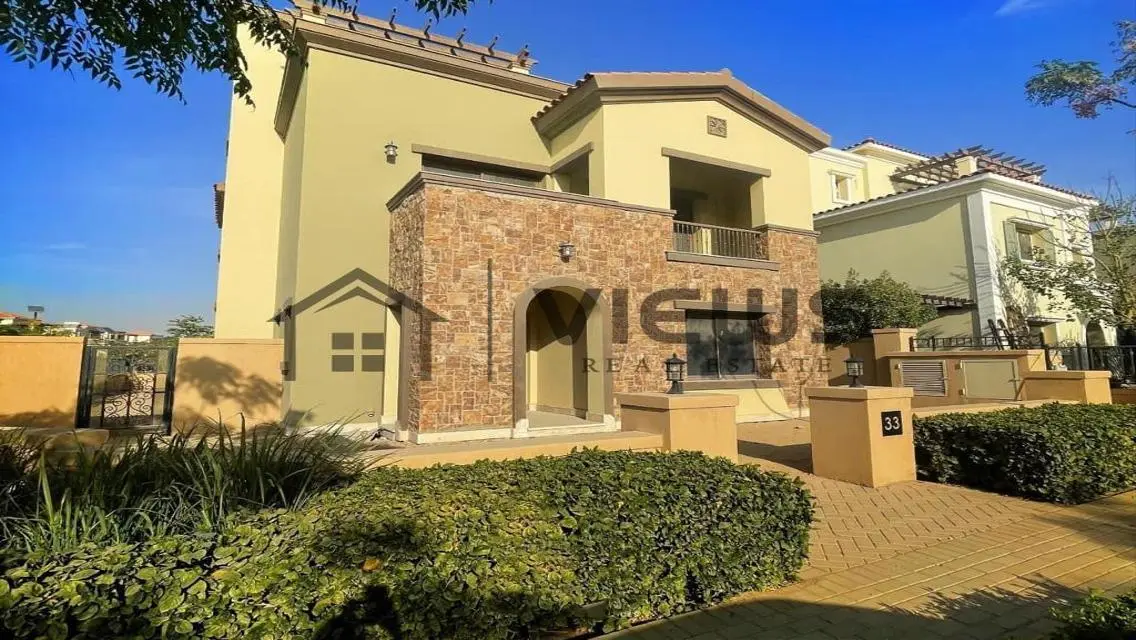 Luxury Villa for Sale with Stunning Views