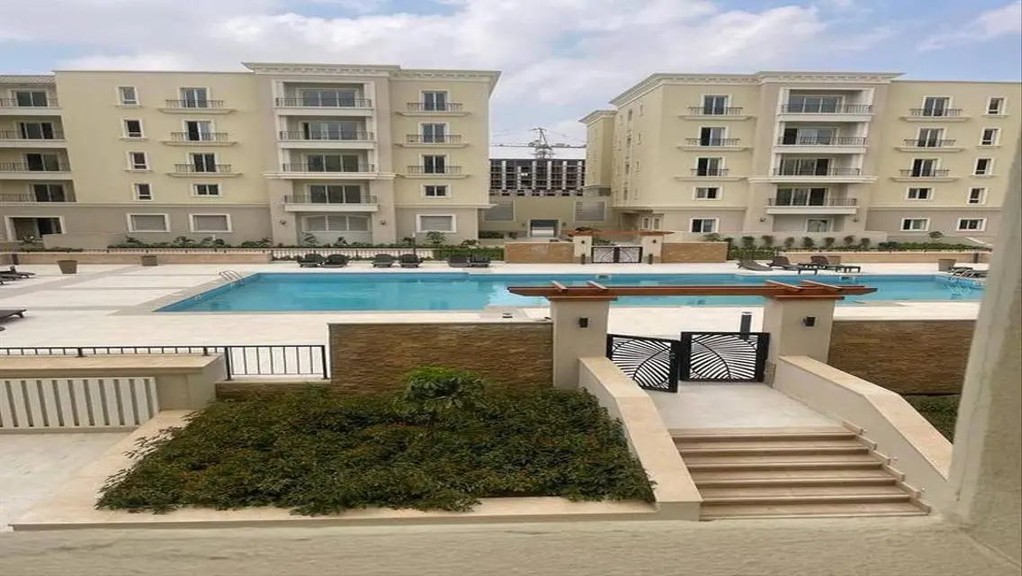 Modern Home with Luxurious Amenities for Sale