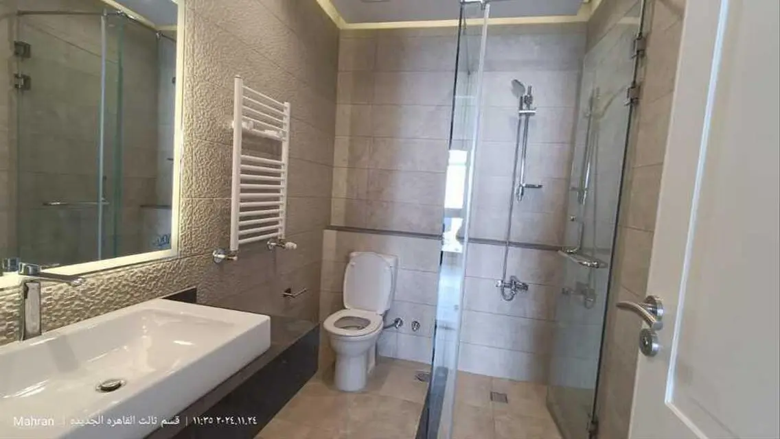 Modern Home with Luxurious Amenities for Sale