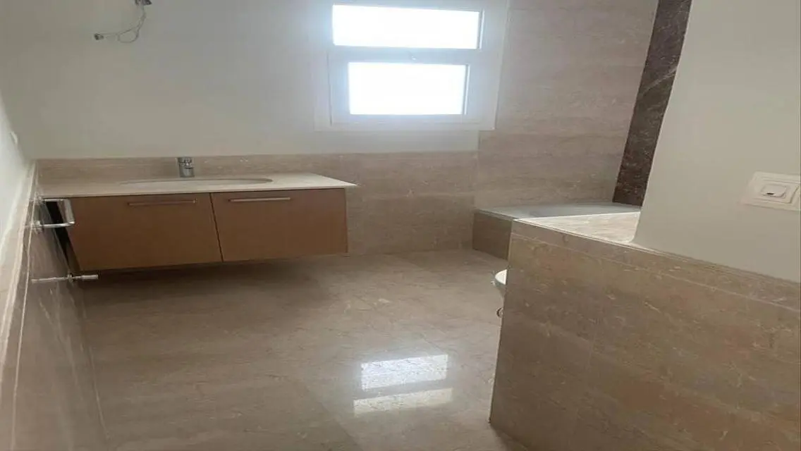 Modern Home with Luxurious Amenities for Sale