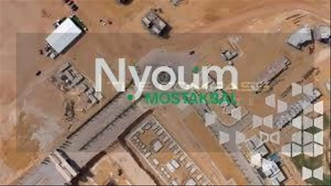 شقة فاخرة بمساحة واسعة للبيع