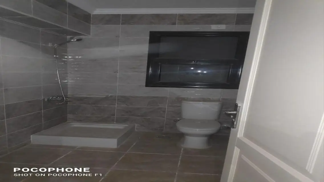 Luxurious Apartment with Maid and Study Room in Prime Location