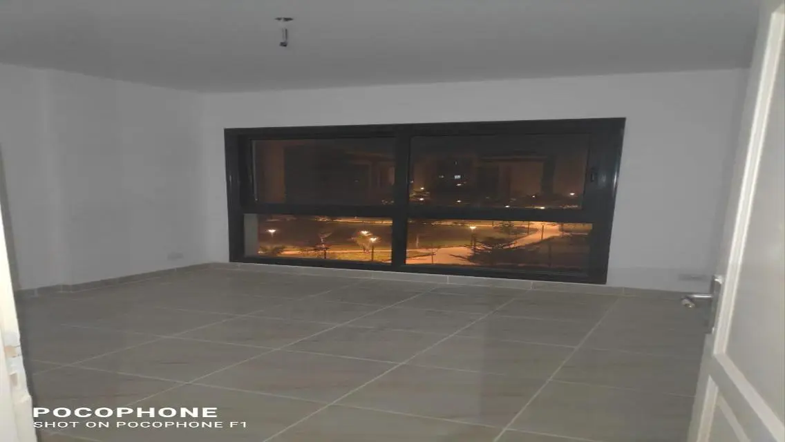 Luxurious Apartment with Maid and Study Room in Prime Location