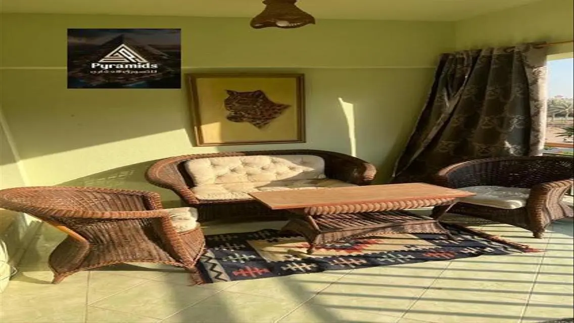 Stunning 3 Bedroom Apartment in Prime Location