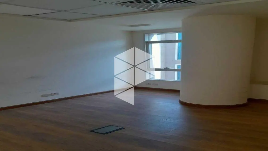 Modern Office for Rent in a Prime Location at an Attractive Price