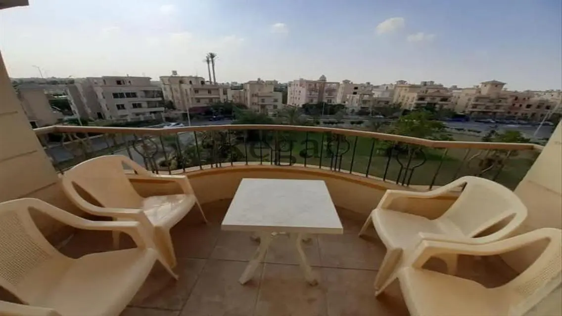 شقة مميزة مؤثثة للإيجار في غرب سوميد - 6 أكتوبر