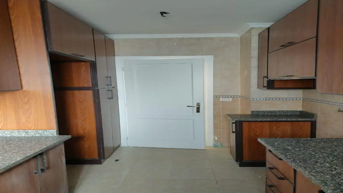 Luxury Apartment with Plenty of Amenities for Sale