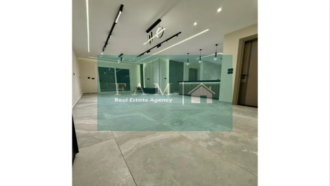 Stunning Apartment in The Strip - 96 sqm