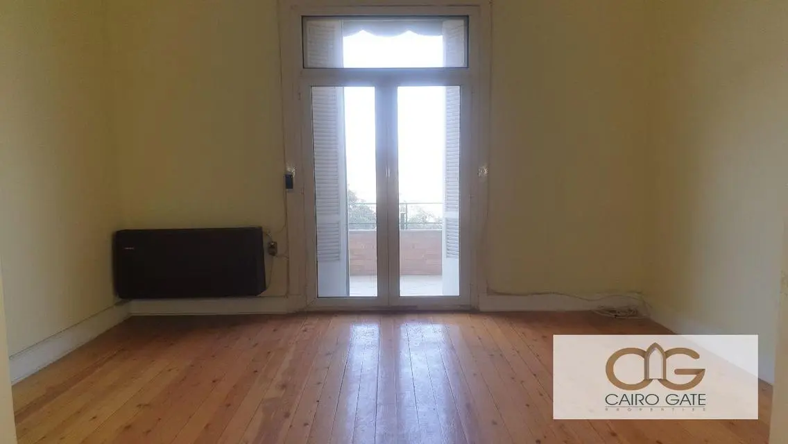 High-Ceiling Furnished Apartment in Zamalek