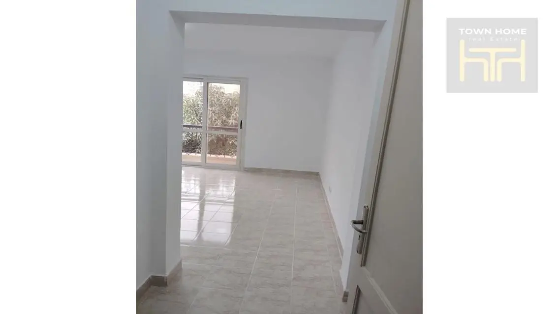 Apartment for Sale - Three Bedrooms in a Prime Location