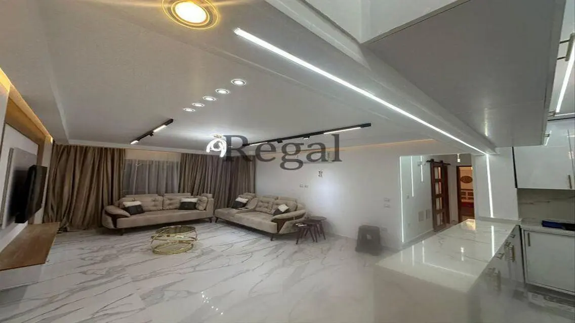 Mountain-View Apartment in City 130