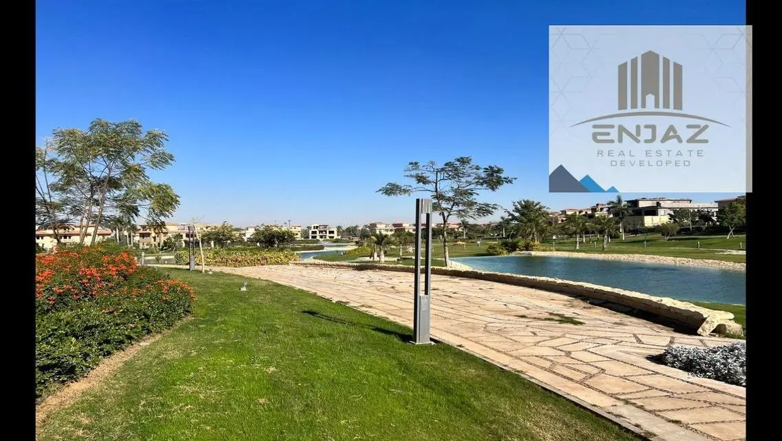 Luxurious Villa with Private Garden and Pool for Sale