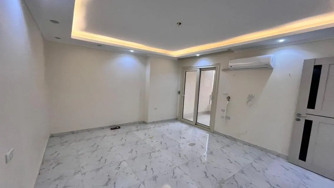 Luxury 4-Bedroom Apartment for $65,000 - Close to Everything