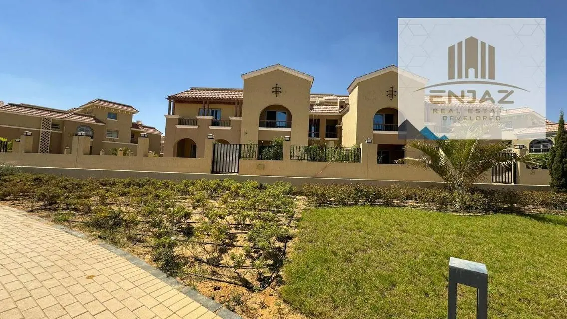 Luxury Villas with Private Garden and Shared Pool