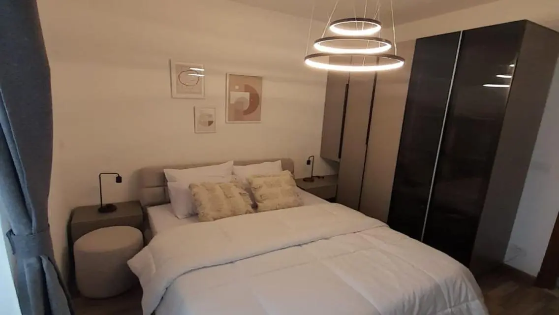 Luxury Apartment for Rent in Prime Location