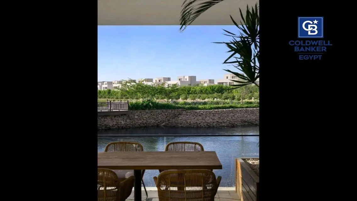 Luxury Villa for Sale with Private Garden and Amenities