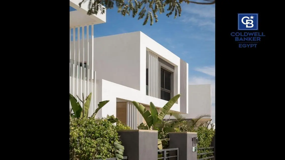 Luxury Villa with 4 Bedrooms for Sale at an Attractive Price
