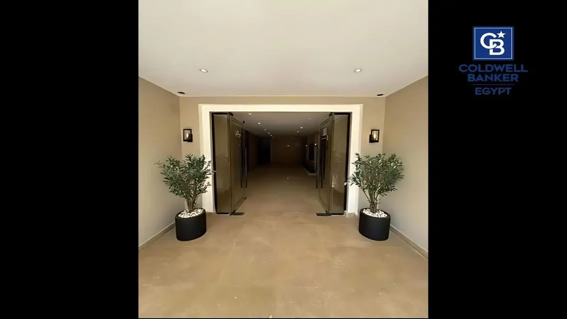 Luxurious Villa for Sale in the Heart of the City
