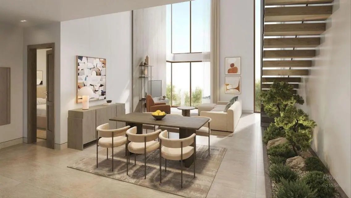 Luxurious Apartment in Solana 309