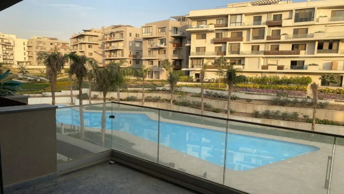 Luxury Apartment for Sale with Lake View
