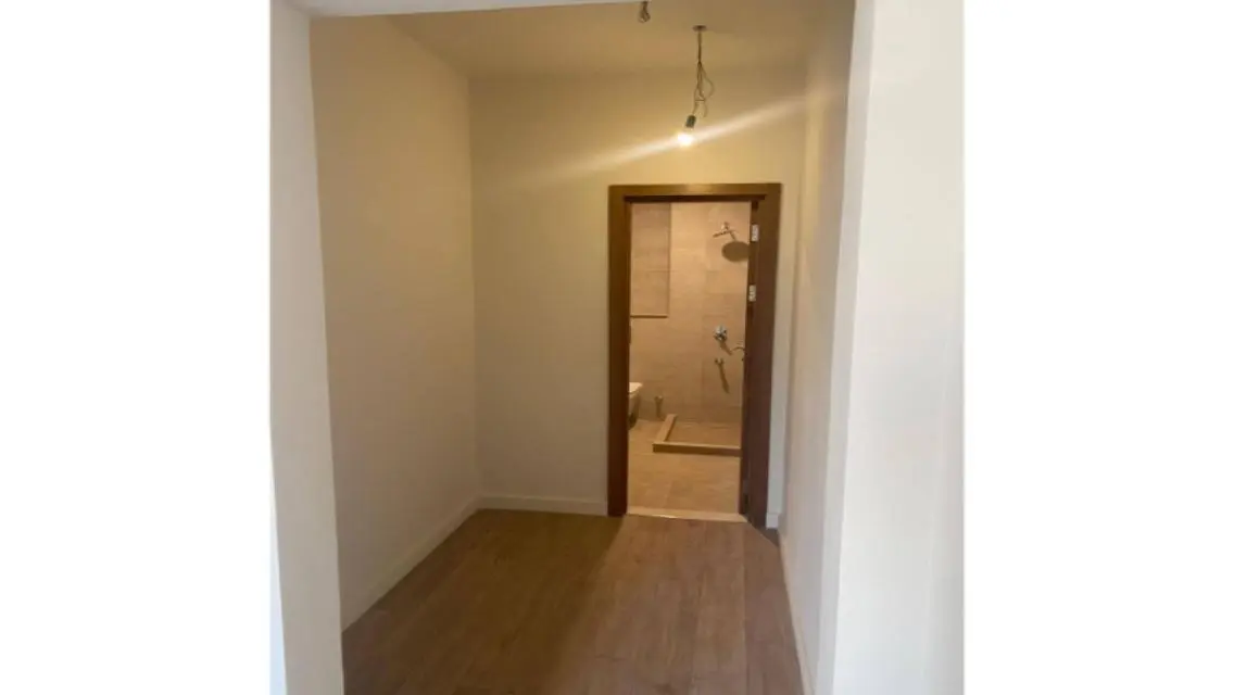 Luxury Apartment for Sale with Lake View