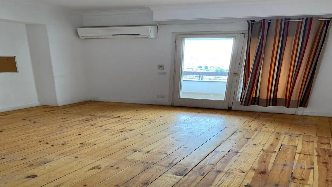 Luxurious Apartment for Rent in the Heart of Downtown