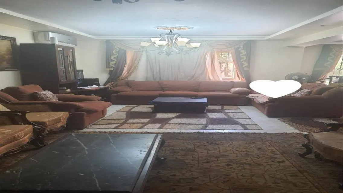 Luxury Apartment for Sale with Exclusive Garden and Balcony