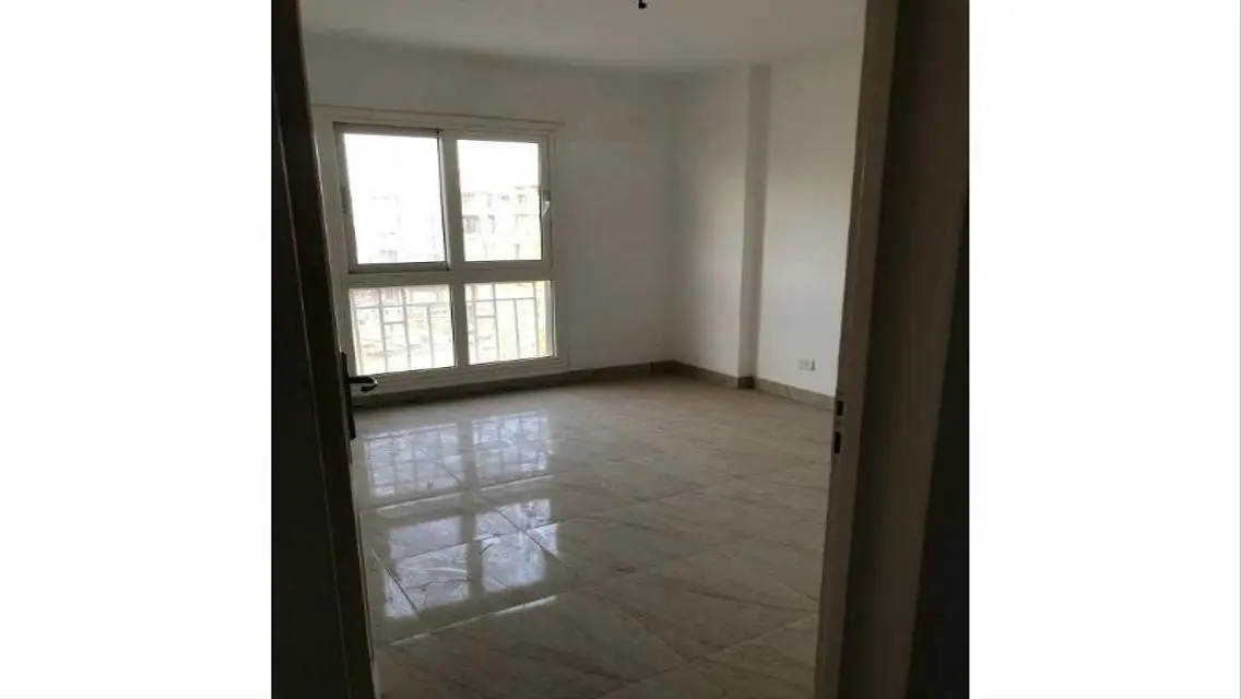Apartment for Sale in Madinaty - Prime Location in B12