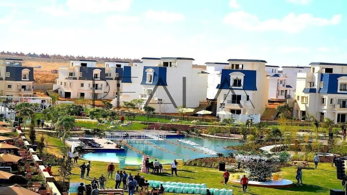 فيلا فاخرة للإيجار مع إطلالات رائعة