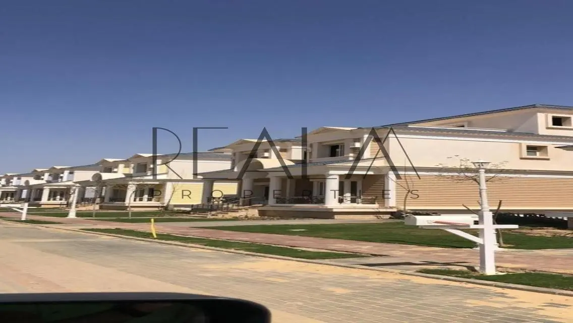 فيلا فاخرة للإيجار مع إطلالات رائعة