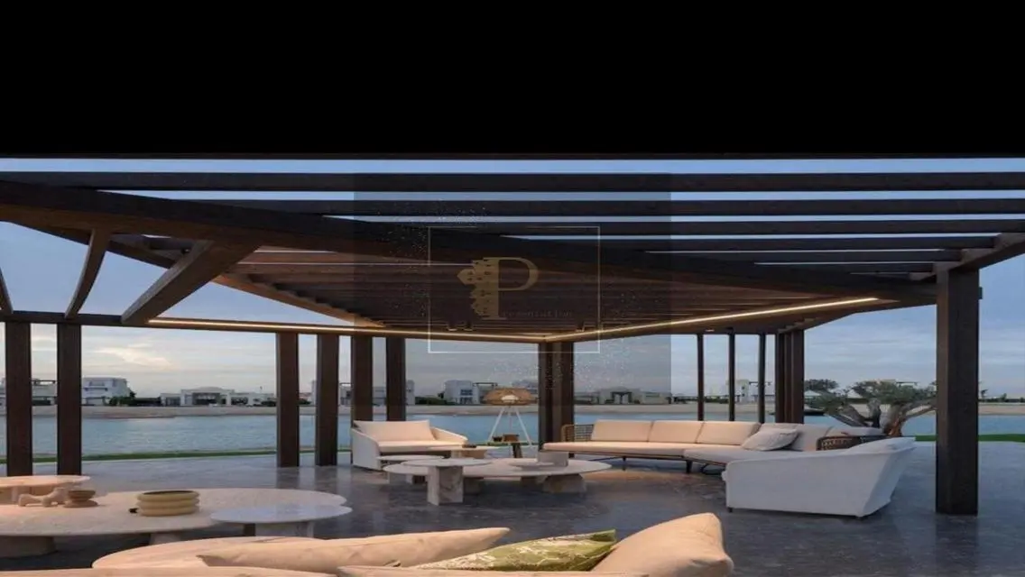 Luxury Apartment for Sale with Stunning Lake View