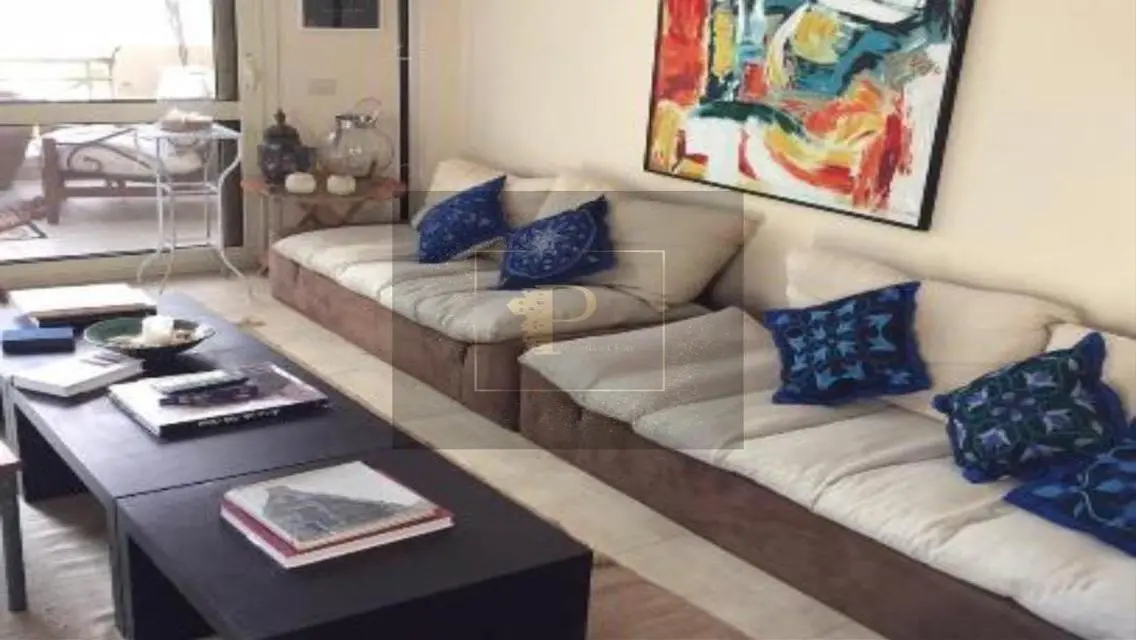 Luxury Apartment for Sale with Stunning Lake View