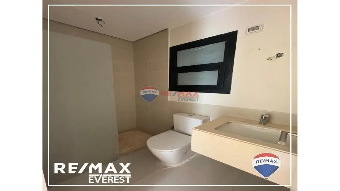 Luxury Apartment for Sale in O-West