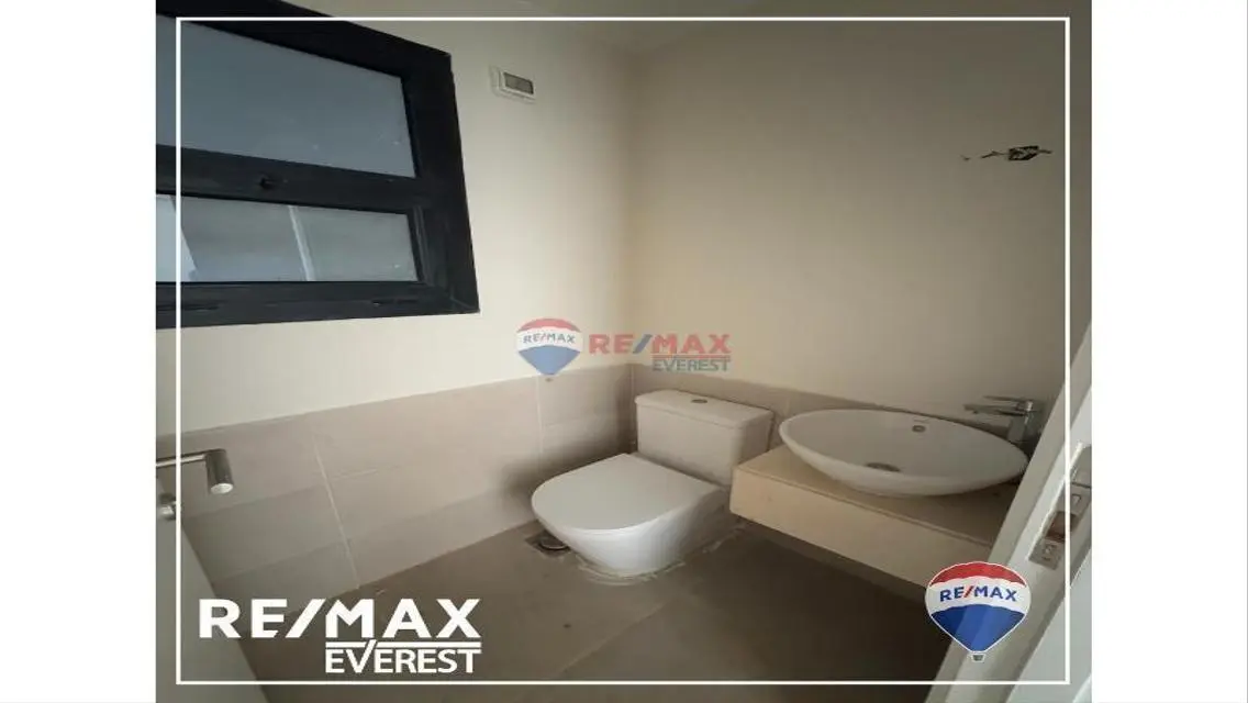 Luxury Apartment for Sale in O-West