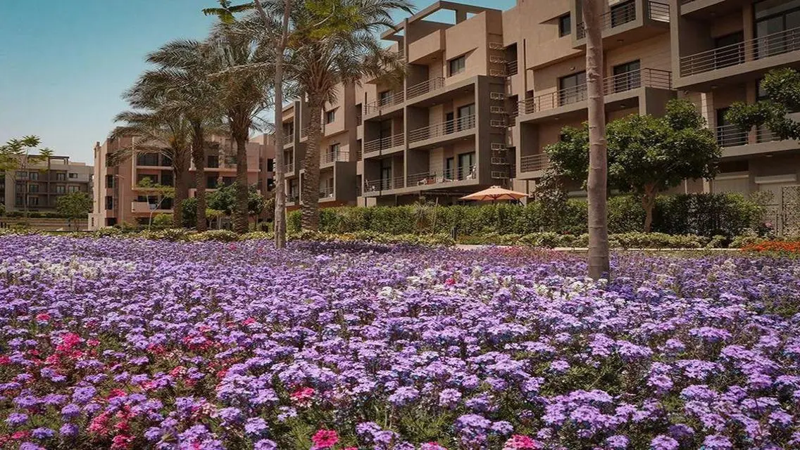 Luxury Apartment in Al-Marassem, Fifth Square