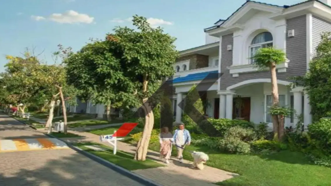 Luxurious Villa with Private Garden for Sale