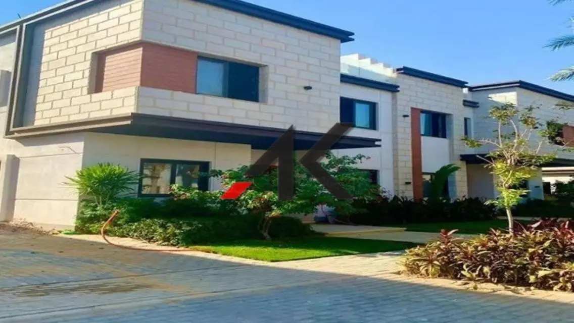 Luxury Apartment for Sale with Private Garden and Security