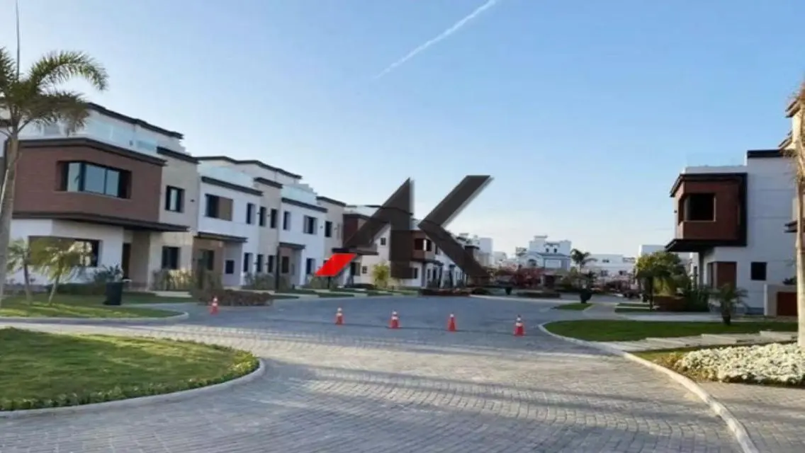 Luxury Apartment for Sale with Private Garden and Security