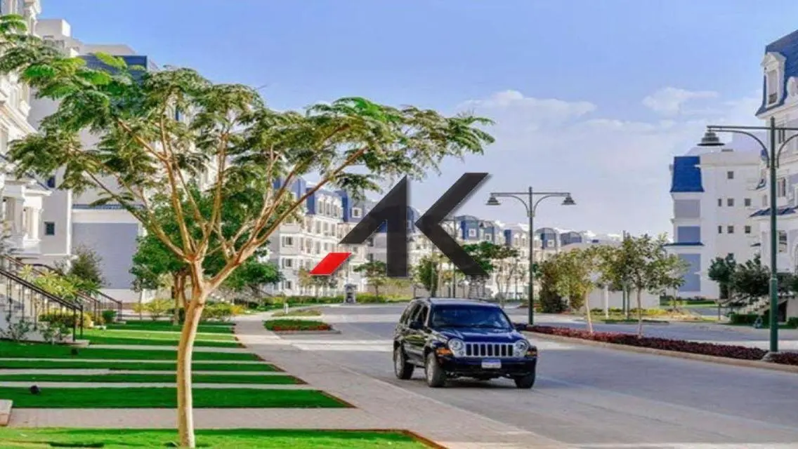 شقة فاخرة للبيع مع إطلالة مميزة