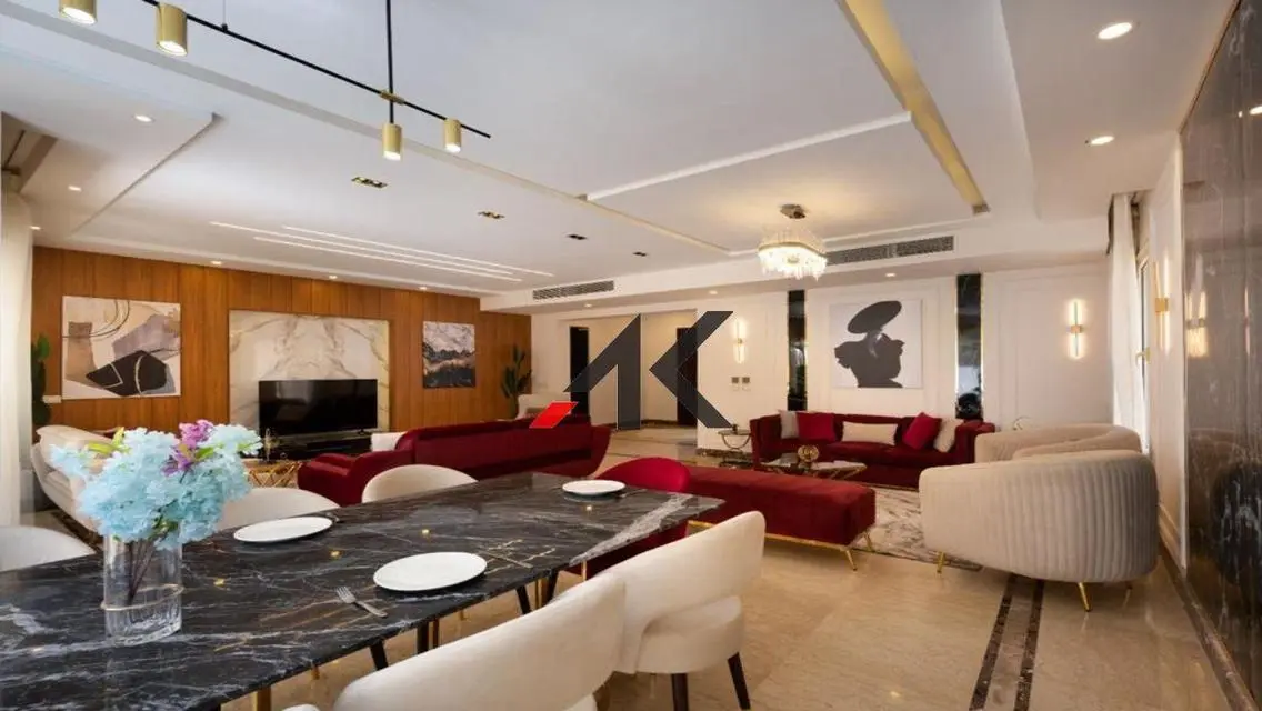 Luxury Apartment in the Heart of the City